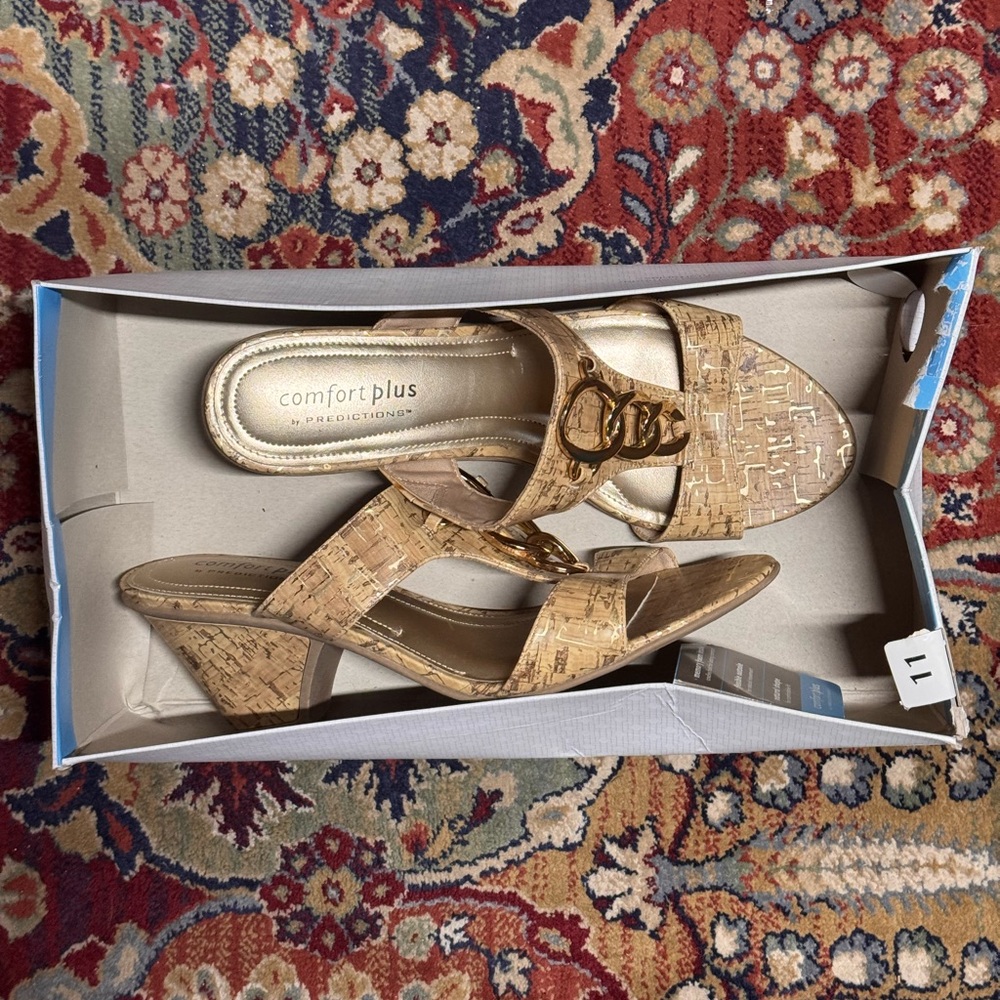 Comfort Plus by Predictions Tan Cork Wedge Sandals – Size 11
